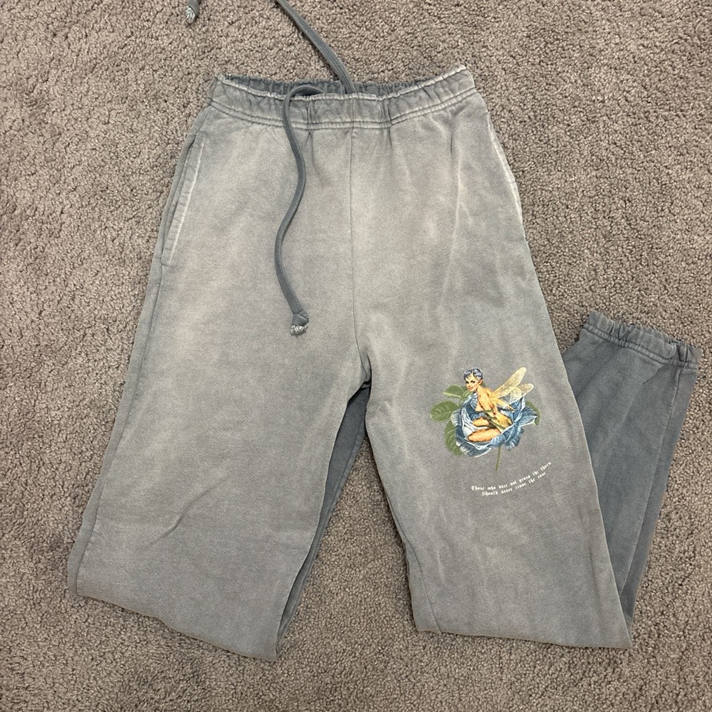 Boys Lie Gray Joggers with Fairy Design
